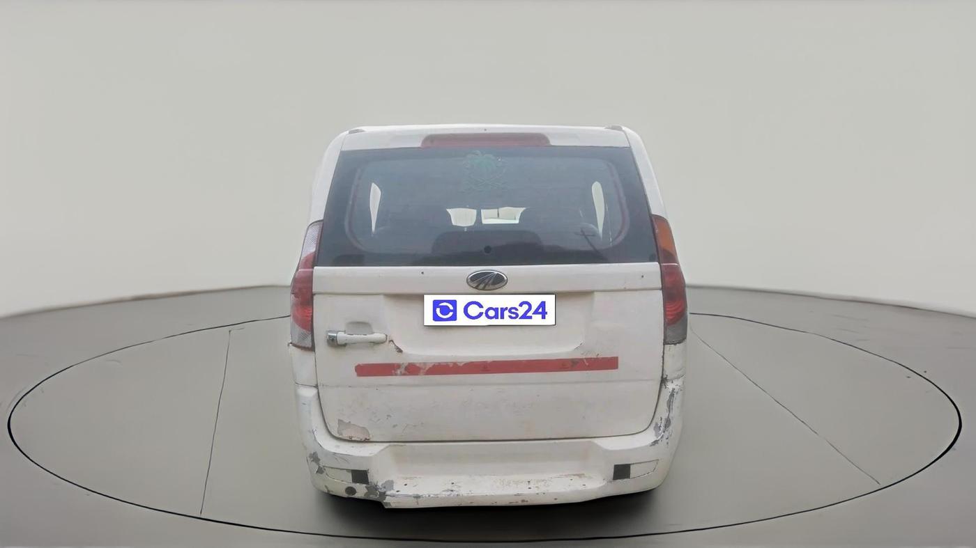 2015 Mahindra Xylo D4, Diesel, Manual, 1,81,441 km, exterior