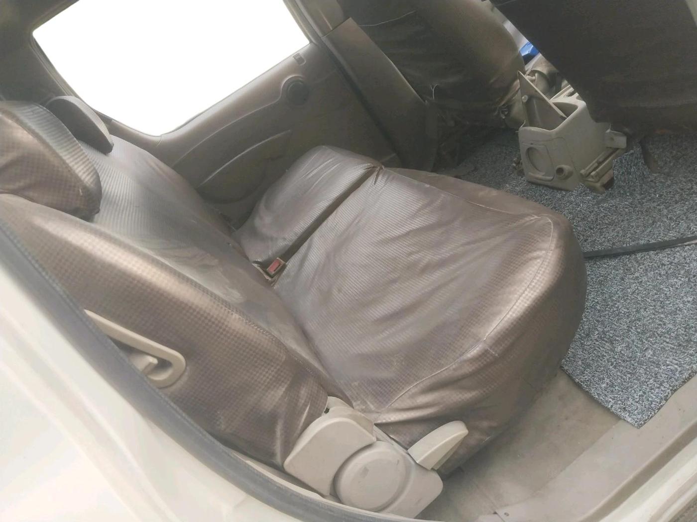 2015 Mahindra Xylo D4, Diesel, Manual, 1,81,441 km, interior