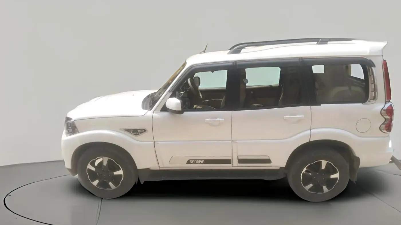 2024 Mahindra SCORPIO CLASSIC S11 7STR, Diesel, Manual, 40,296 km, exterior