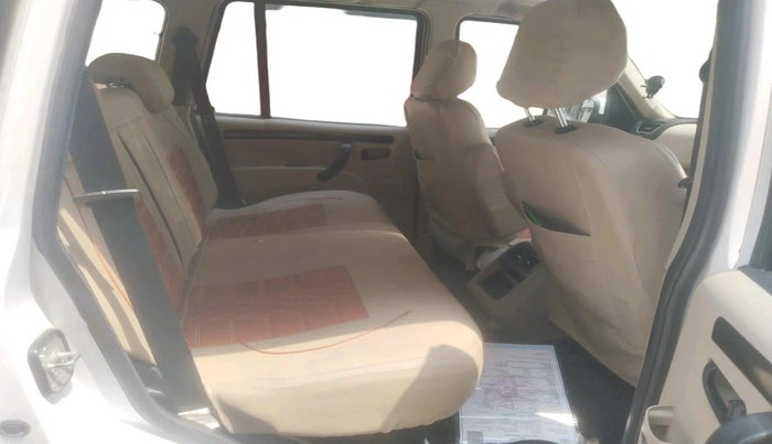 2024 Mahindra SCORPIO CLASSIC S11 7STR, Diesel, Manual, 40,296 km, interior