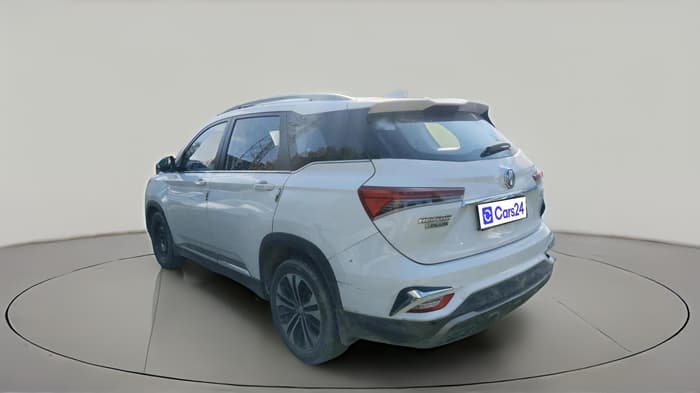 2022 MG HECTOR PLUS SHARP 2.0 DIESEL TURBO MT 6-STR, Diesel, Manual, 1,57,856 km, exterior