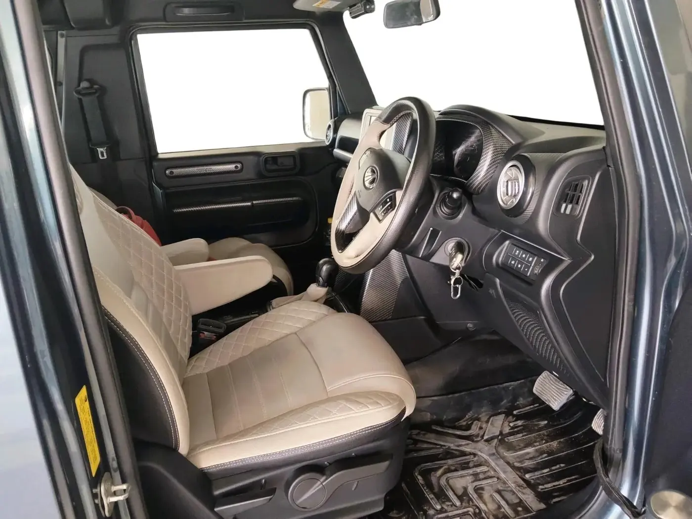2022 Mahindra Thar LX D AT 4WD HT, Diesel, Automatic, 77,447 km, interior