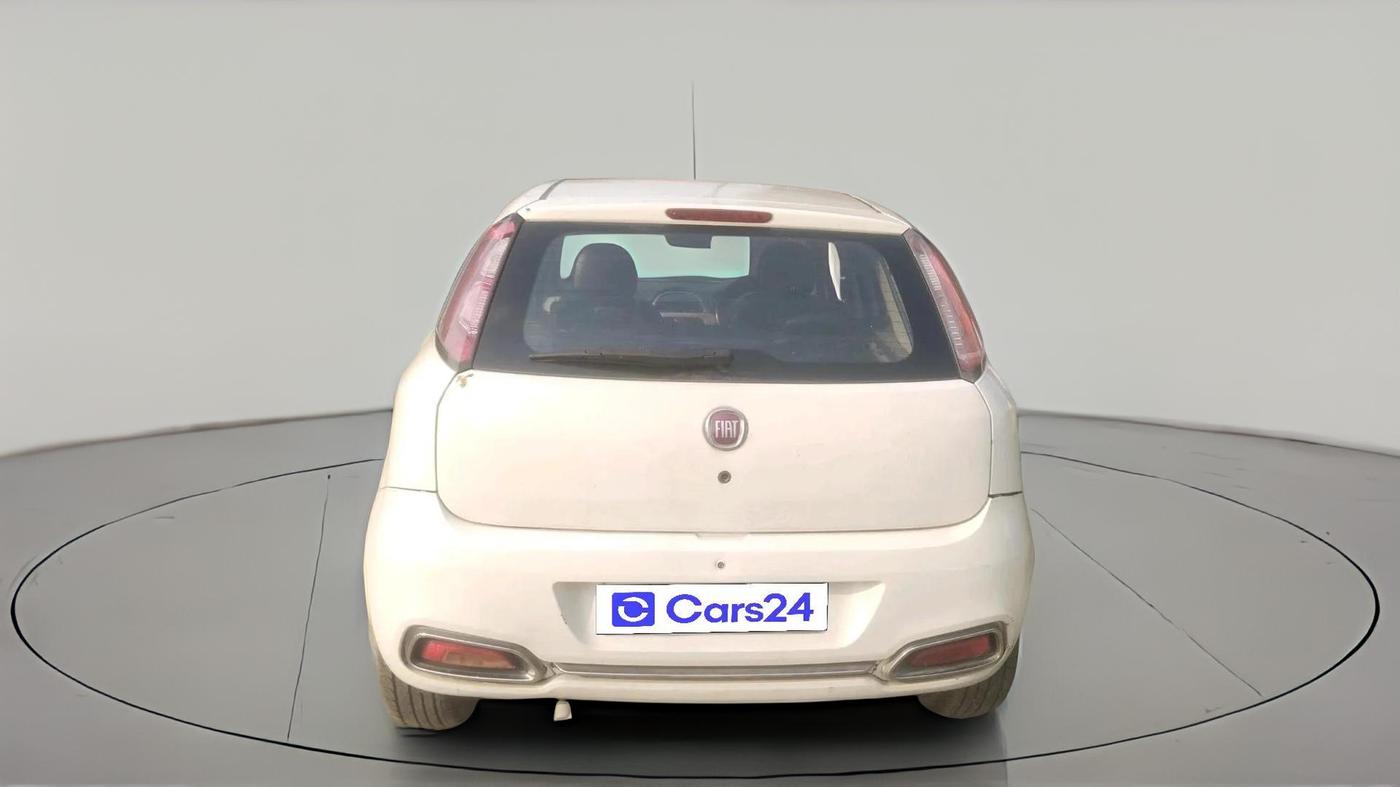 2015 Fiat Punto EVO EMOTION 1.3 MULTIJET, Diesel, Manual, 1,14,897 km, exterior