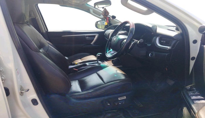 2017 Toyota Fortuner 2.8 4X4 AT, Diesel, Automatic, 1,12,600 km, interior