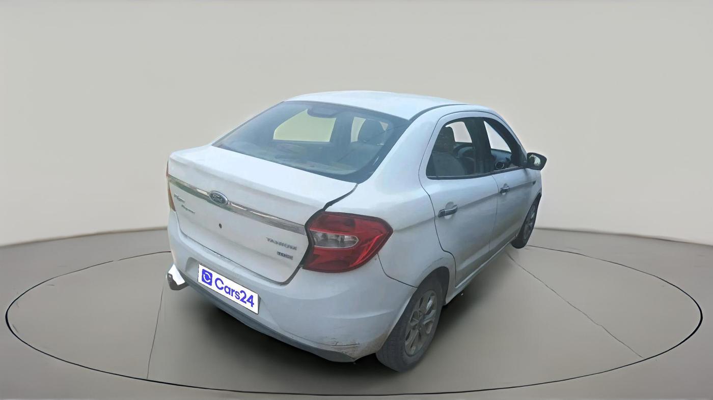 2017 Ford Figo Aspire TITANIUM1.5 DIESEL, Diesel, Manual, 2,06,676 km, exterior
