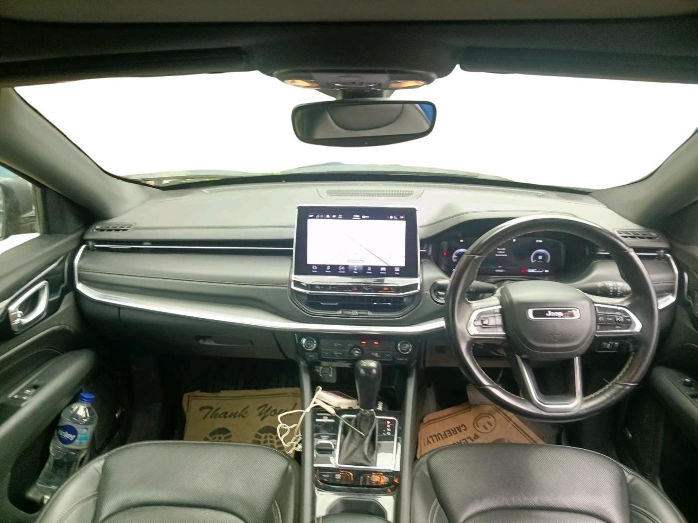 2022 Jeep Compass MODEL S (O) DIESEL 4X4 AT, Diesel, Automatic, 1,09,922 km, interior
