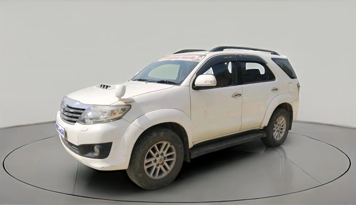 2012 Toyota Fortuner 3.0 4X4 MT, Diesel, Manual, 1,73,085 km, exterior
