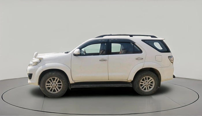 2012 Toyota Fortuner 3.0 4X4 MT, Diesel, Manual, 1,73,085 km, exterior