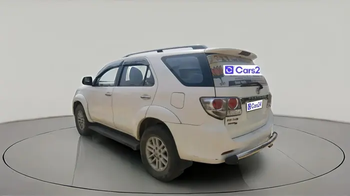 2012 Toyota Fortuner 3.0 4X4 MT, Diesel, Manual, 1,73,085 km, exterior