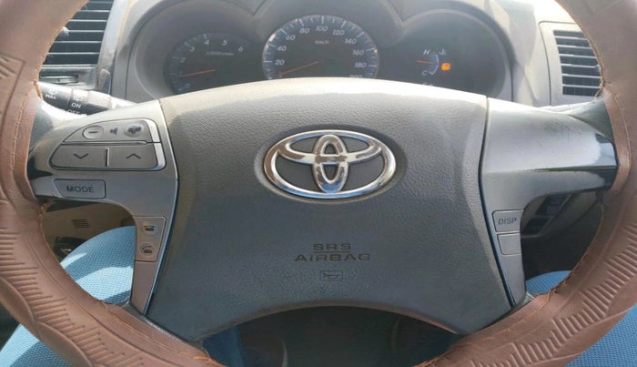 2012 Toyota Fortuner 3.0 4X4 MT, Diesel, Manual, 1,73,085 km, interior