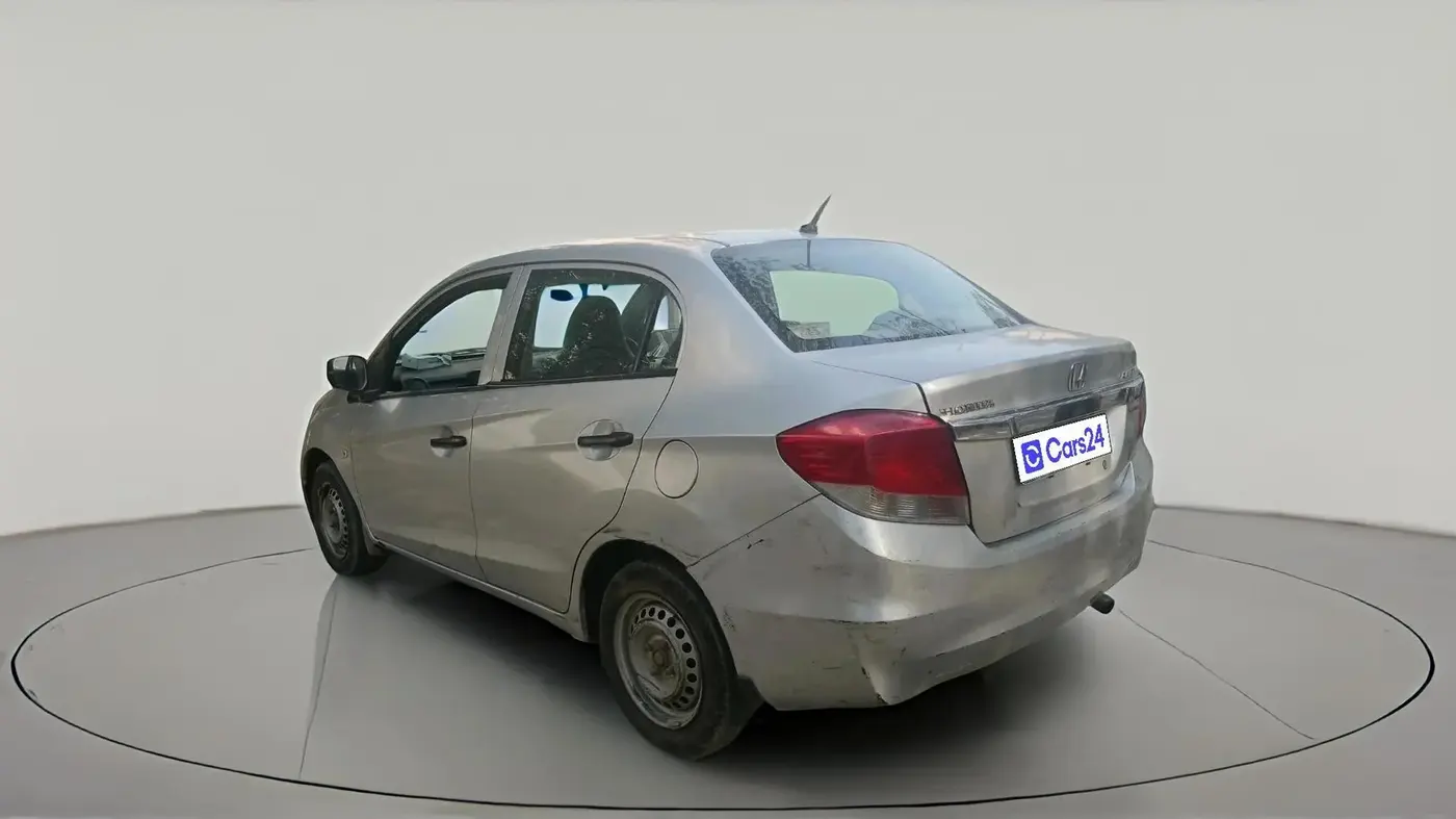 2015 Honda Amaze 1.5L I-DTEC E, Diesel, Manual, 2,84,032 km, exterior