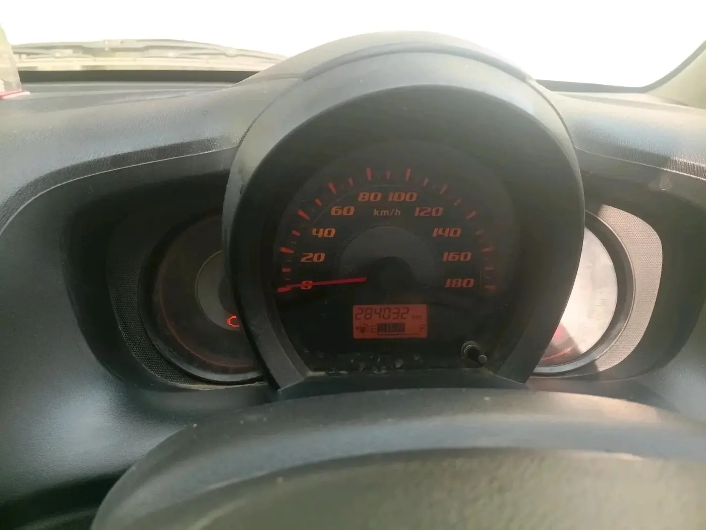 2015 Honda Amaze 1.5L I-DTEC E, Diesel, Manual, 2,84,032 km, interior