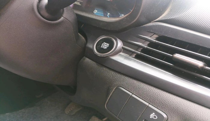 2023 Hyundai NEW I20 ASTA 1.2 MT, Petrol, Manual, 63,430 km, interior