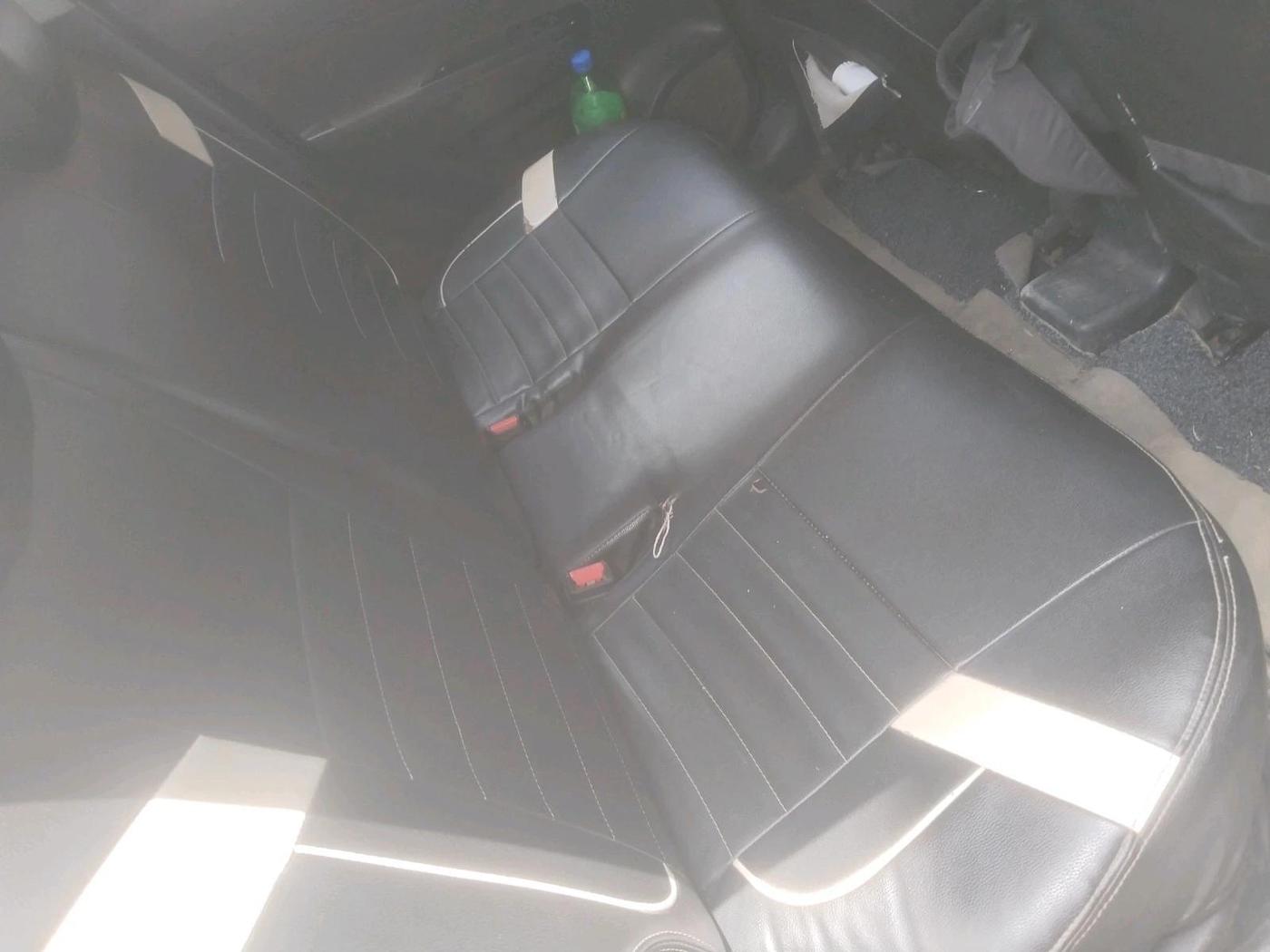 2016 Maruti Swift VDI, Diesel, Manual, 1,22,551 km, interior
