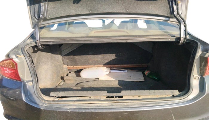 2017 Honda City 1.5L I-DTEC VX, Diesel, Manual, 1,87,087 km, exterior