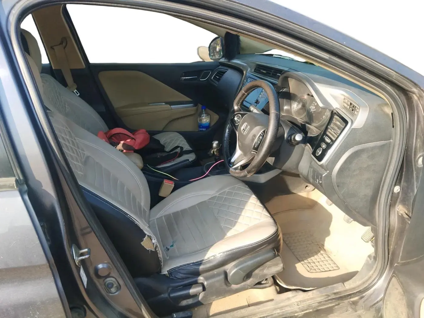 2017 Honda City 1.5L I-DTEC VX, Diesel, Manual, 1,87,087 km, interior