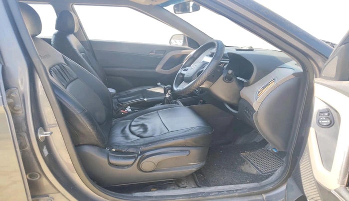 2015 Hyundai Creta SX (O) 1.6 DIESEL, Diesel, Manual, 1,21,239 km, interior