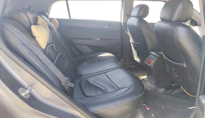 2015 Hyundai Creta SX (O) 1.6 DIESEL, Diesel, Manual, 1,21,239 km, interior