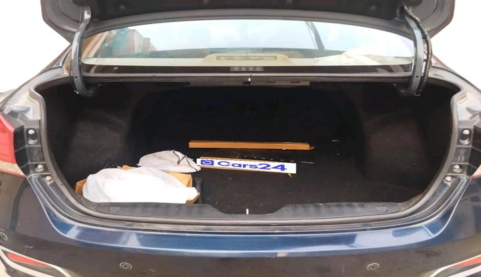 2023 Maruti Ciaz ZETA 1.5 SHVS MT PETROL, Petrol, Manual, 14,698 km, exterior