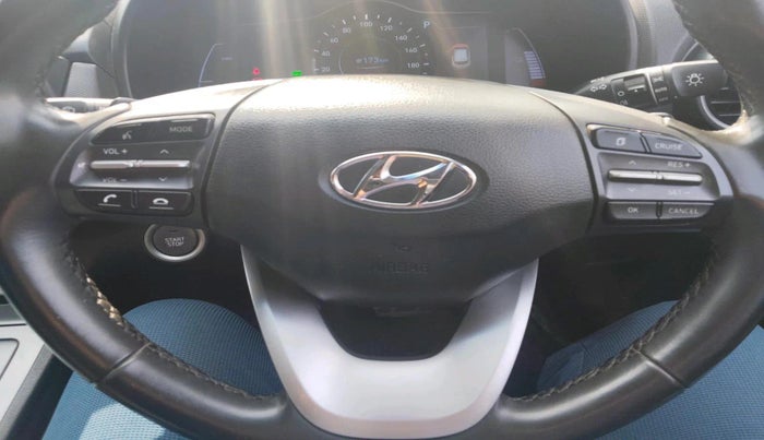 2022 Hyundai KONA ELECTRIC PREMIUM, Electric, Automatic, 48,000 km, interior