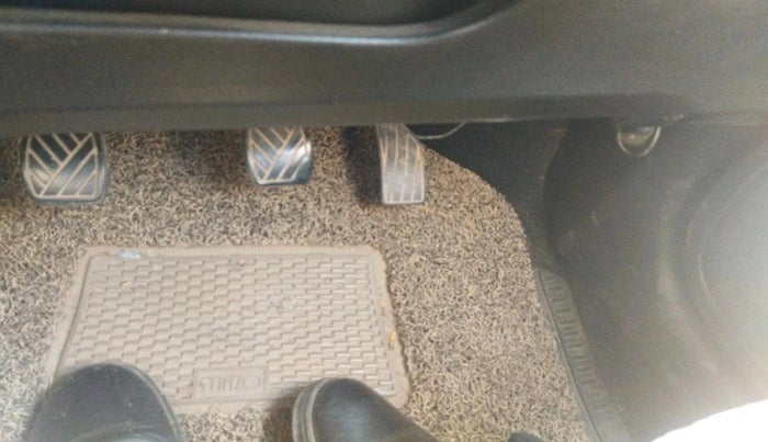 2015 Maruti Swift VXI, Petrol, Manual, 1,15,948 km, interior