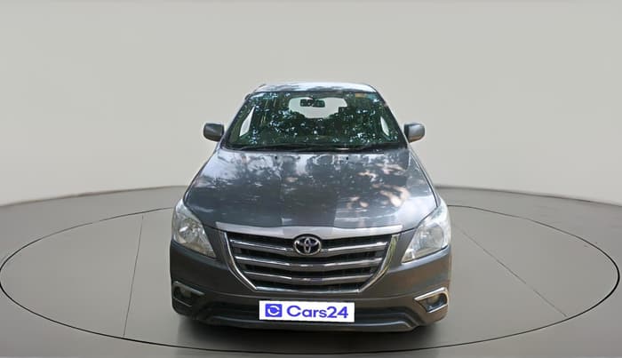 2014 Toyota Innova 2.5 GX 8 STR, Diesel, Manual, 62,321 km, exterior