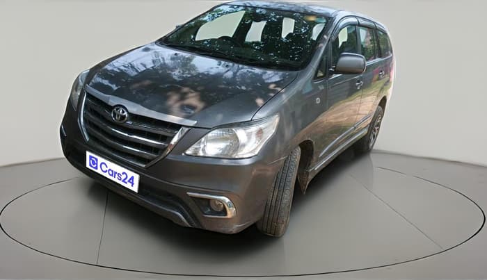 2014 Toyota Innova 2.5 GX 8 STR, Diesel, Manual, 62,321 km, exterior