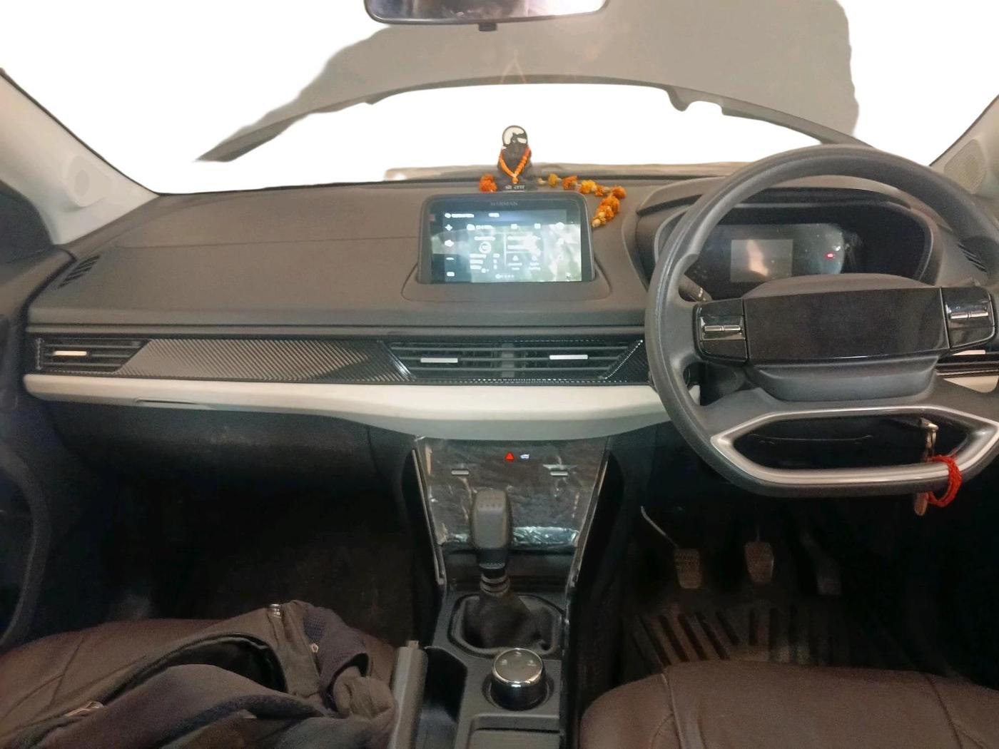2024 Tata Curvv Pure Plus S 1.2 Petrol 6MT, Petrol, Manual, 7,388 km, interior