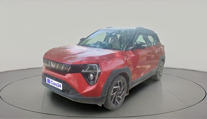 2024 Mahindra XUV 3XO AX7 1.5 Turbo Diesel, Diesel, Manual, 32,687 km, exterior