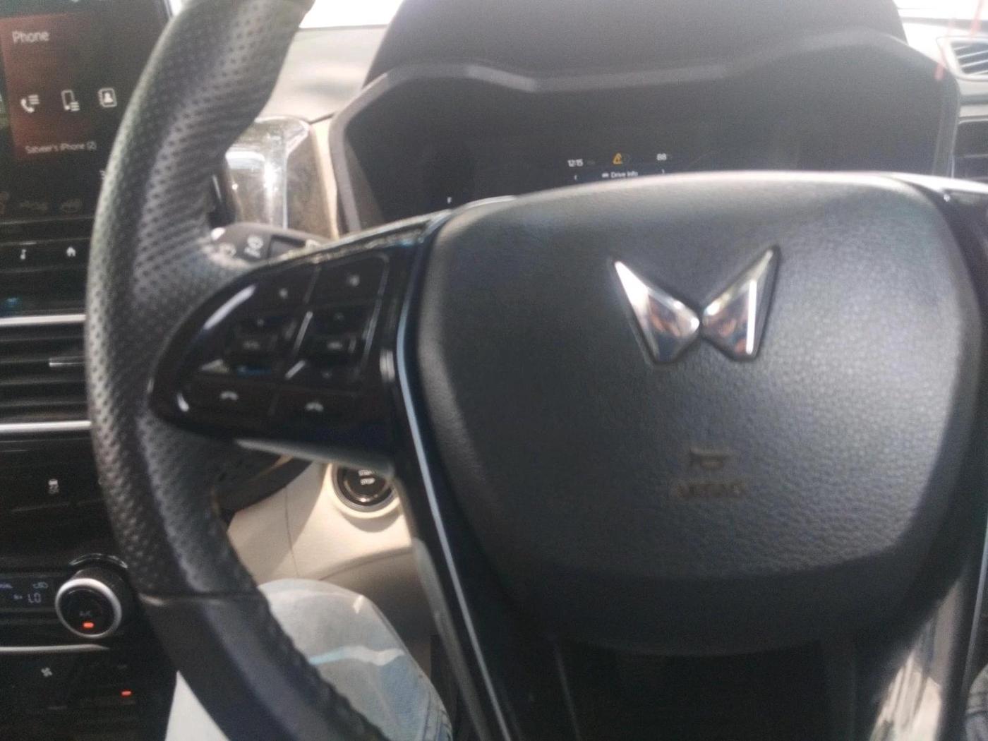 2024 Mahindra XUV 3XO AX7 1.5 Turbo Diesel, Diesel, Manual, 32,687 km, interior