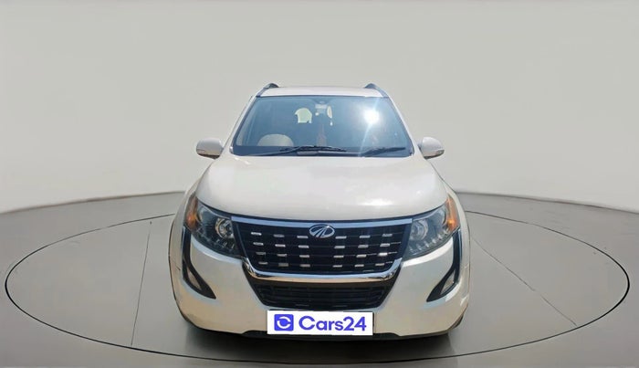 2015 Mahindra XUV500 W8, Diesel, Manual, 1,09,151 km, exterior