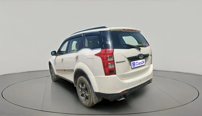 2015 Mahindra XUV500 W8, Diesel, Manual, 1,09,151 km, exterior