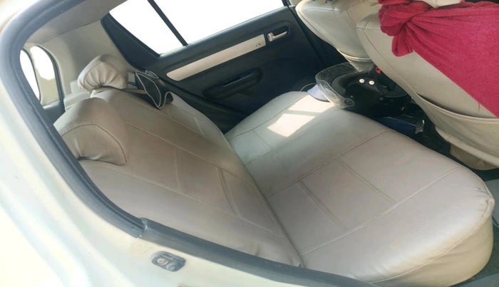 2011 Maruti Swift VDI, Diesel, Manual, 1,08,579 km, interior
