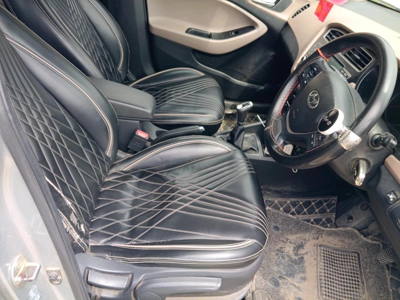 2019 Hyundai Elite i20 SPORTZ PLUS 1.2, CNG, Manual, 1,07,770 km, interior