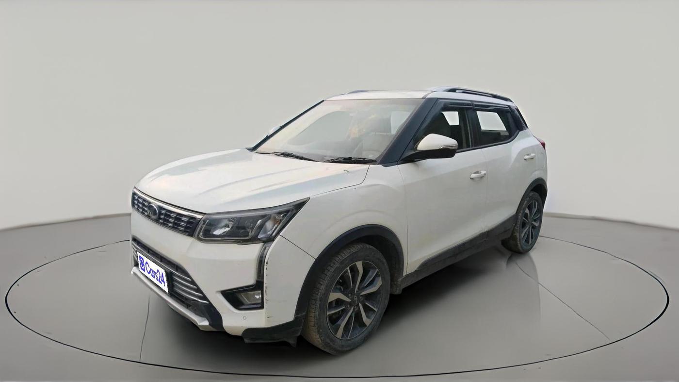 2019 Mahindra XUV300 W8 (O) 1.5 DIESEL, Diesel, Manual, 86,906 km, exterior
