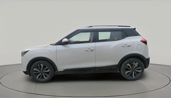 2019 Mahindra XUV300 W8 (O) 1.5 DIESEL, Diesel, Manual, 86,906 km, exterior