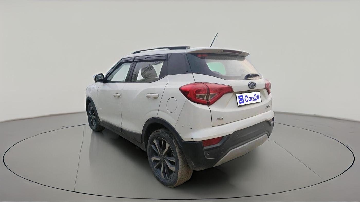 2019 Mahindra XUV300 W8 (O) 1.5 DIESEL, Diesel, Manual, 86,906 km, exterior