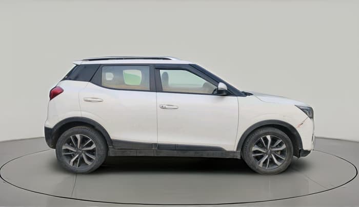 2019 Mahindra XUV300 W8 (O) 1.5 DIESEL, Diesel, Manual, 86,906 km, exterior