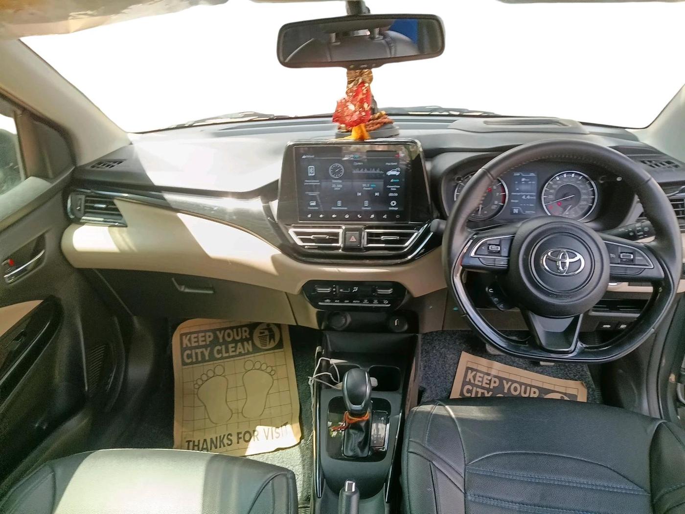 2023 Toyota Glanza V AMT, Petrol, Automatic, 36,077 km, interior