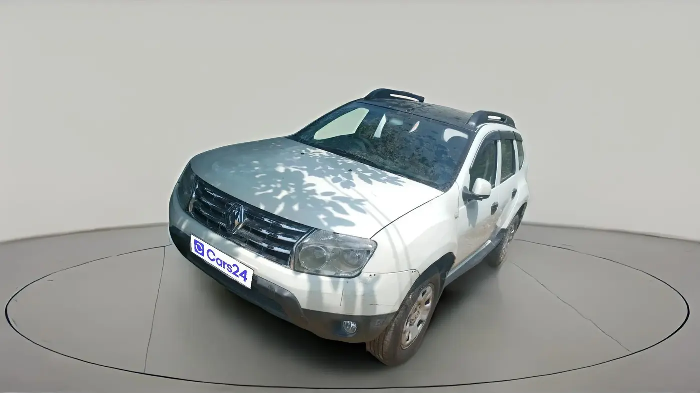 2015 Renault Duster 85 PS RXL DIESEL, Diesel, Manual, 1,17,315 km, exterior