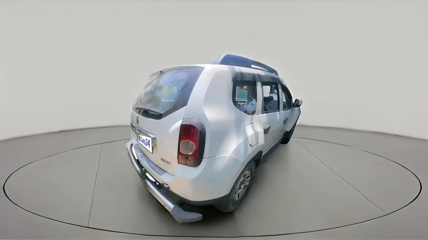 2015 Renault Duster 85 PS RXL DIESEL, Diesel, Manual, 1,17,315 km, exterior