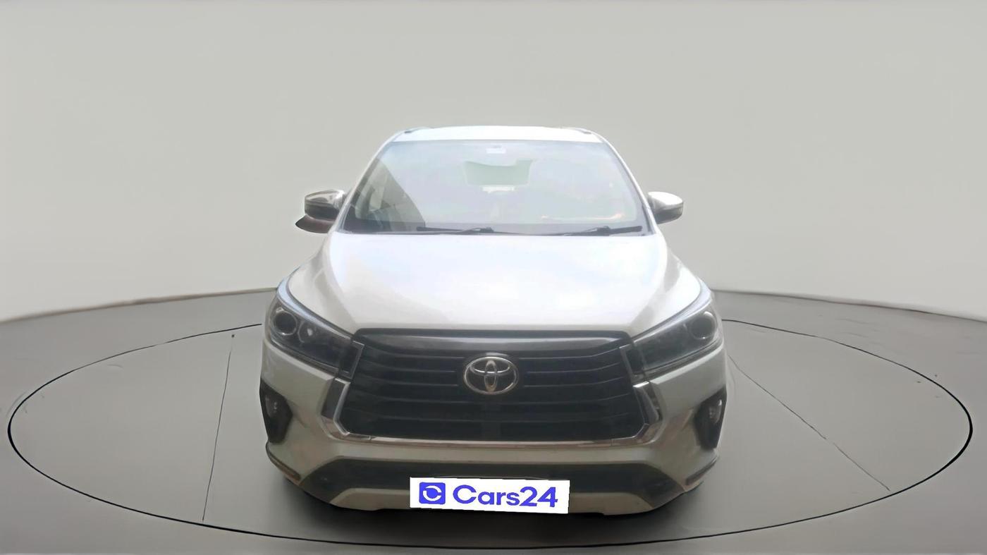 2022 Toyota Innova Crysta 2.4 ZX AT 7 STR, Diesel, Automatic, 87,421 km, exterior
