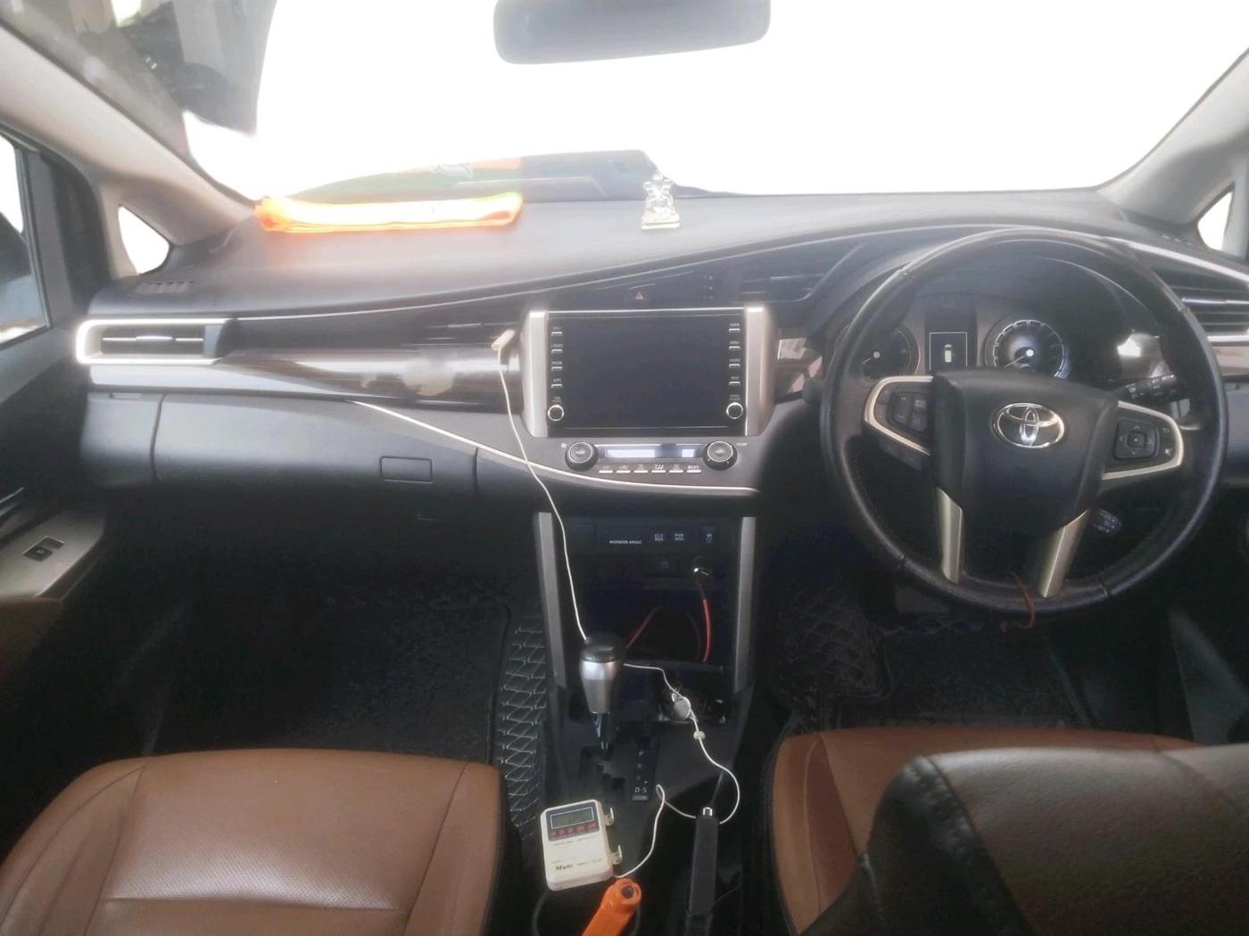 2022 Toyota Innova Crysta 2.4 ZX AT 7 STR, Diesel, Automatic, 87,421 km, interior