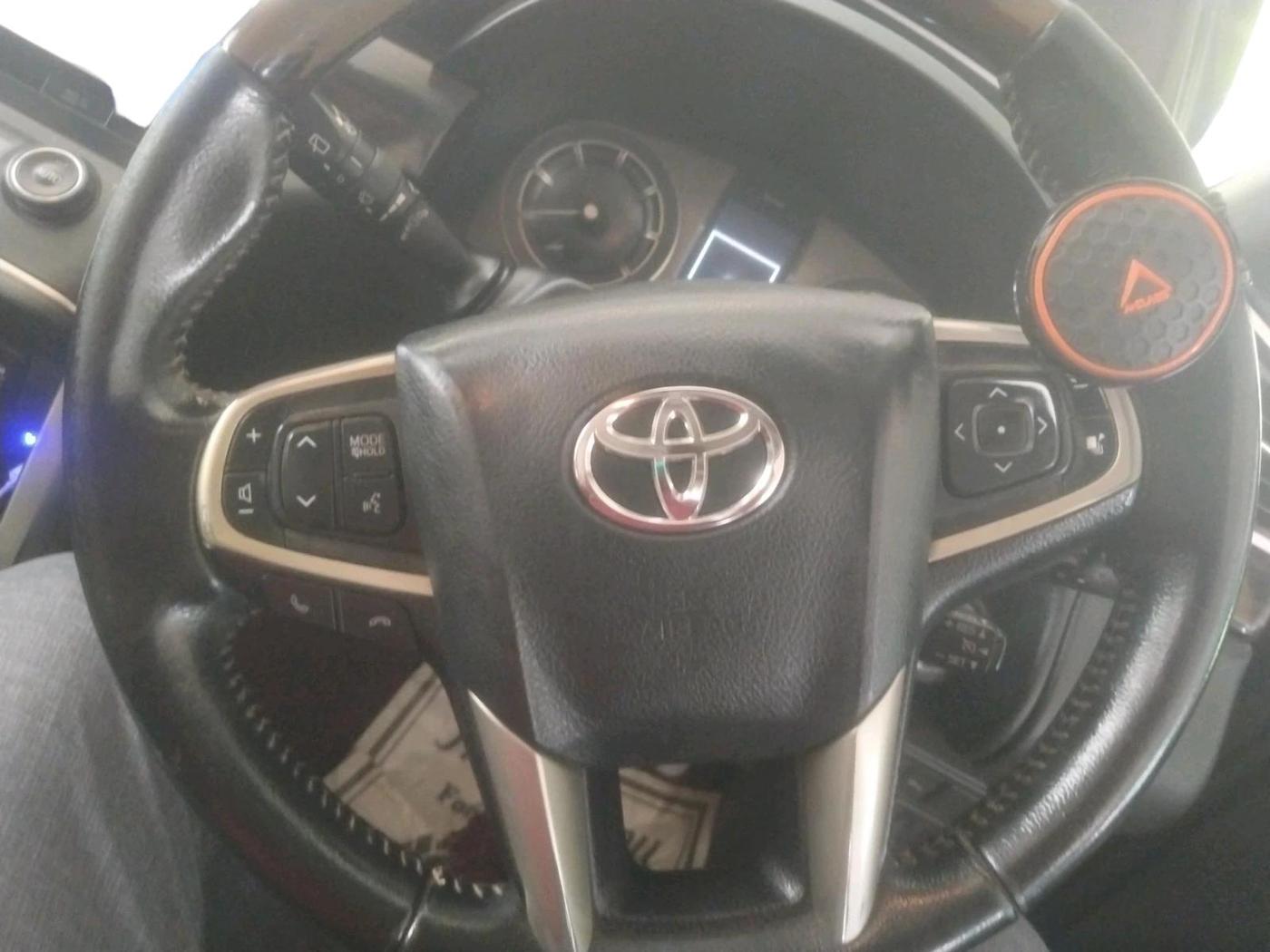 2016 Toyota Innova Crysta 2.8 ZX AT 7 STR, Diesel, Automatic, 2,44,142 km, interior