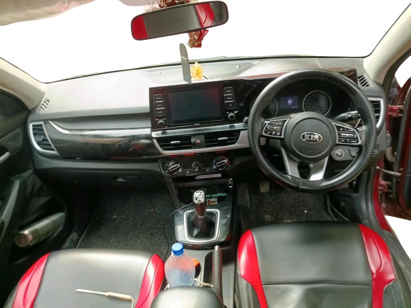 2021 KIA SELTOS HTK PLUS 1.5 DIESEL, Diesel, Manual, 1,05,116 km, interior