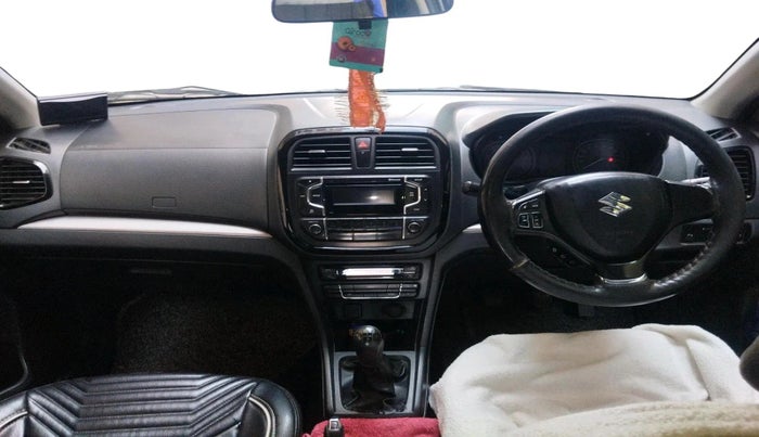 2016 Maruti Vitara Brezza ZDI, Diesel, Manual, 1,47,130 km, interior