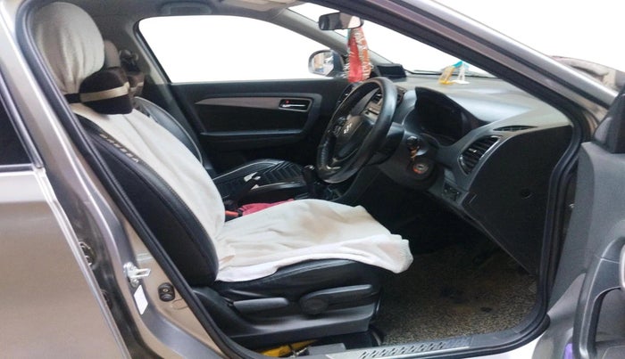 2016 Maruti Vitara Brezza ZDI, Diesel, Manual, 1,47,130 km, interior