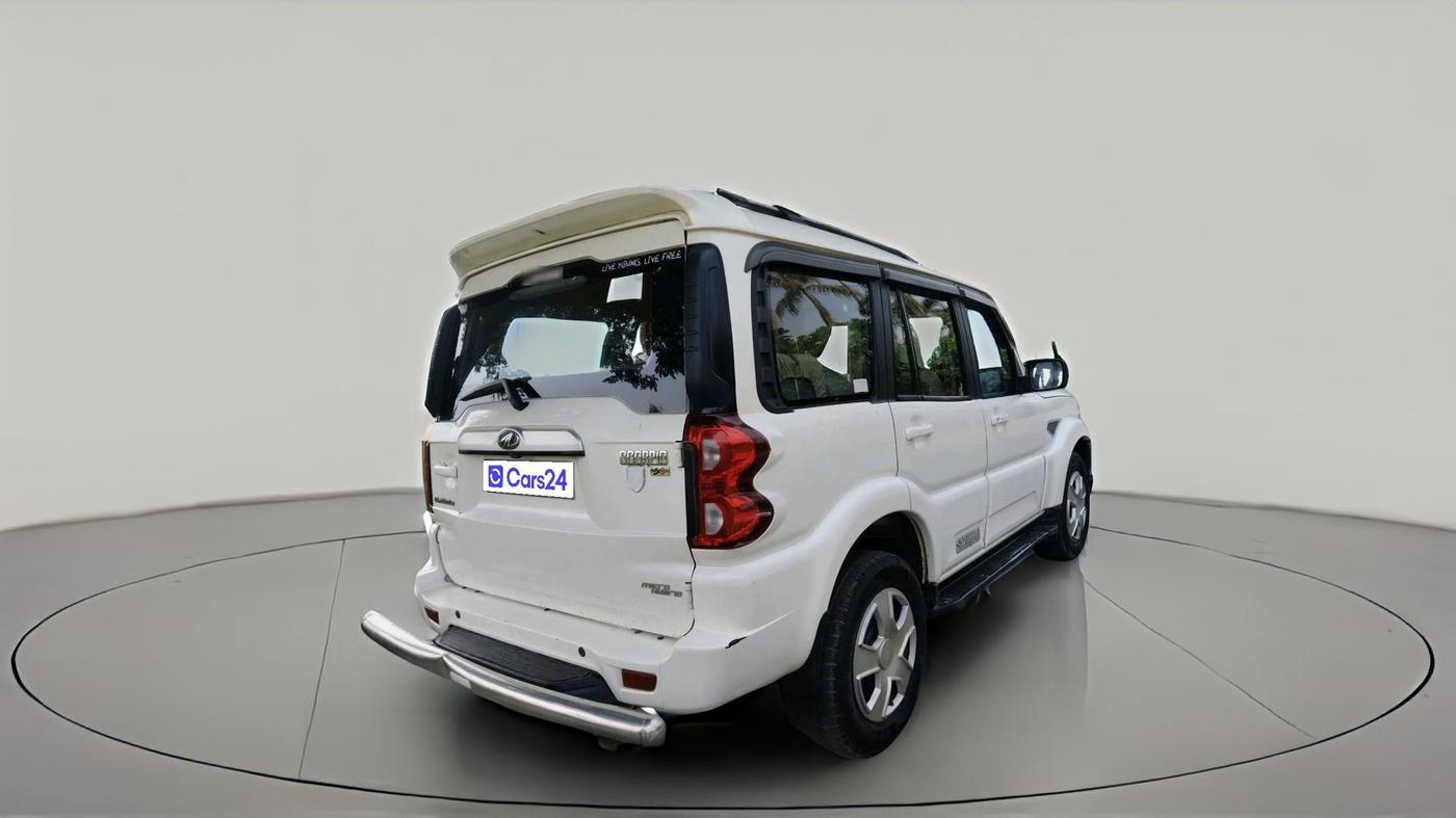 2019 Mahindra Scorpio S9, Diesel, Manual, 1,58,426 km, exterior
