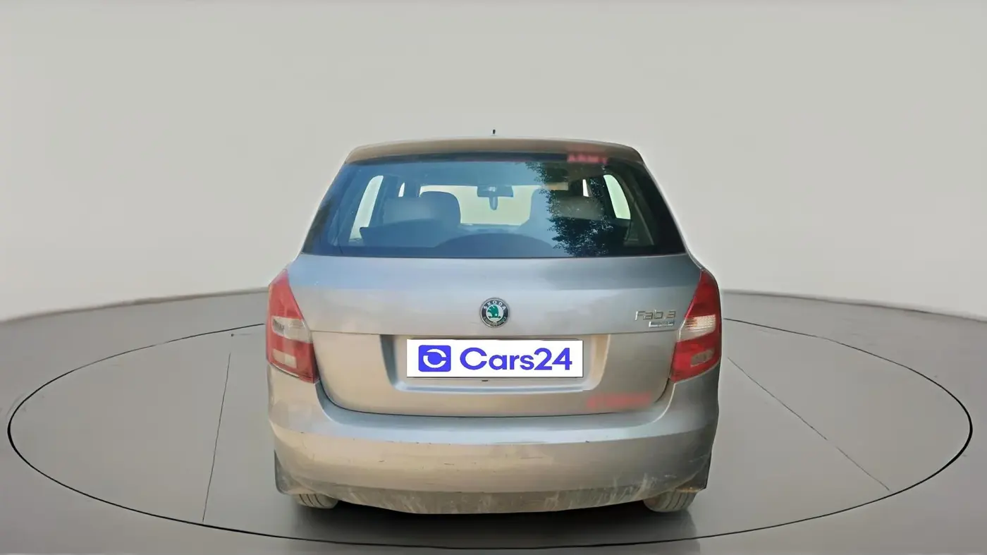 2012 Skoda Fabia ACTIVE PLUS 1.2 MPI, Petrol, Manual, 1,72,936 km, exterior