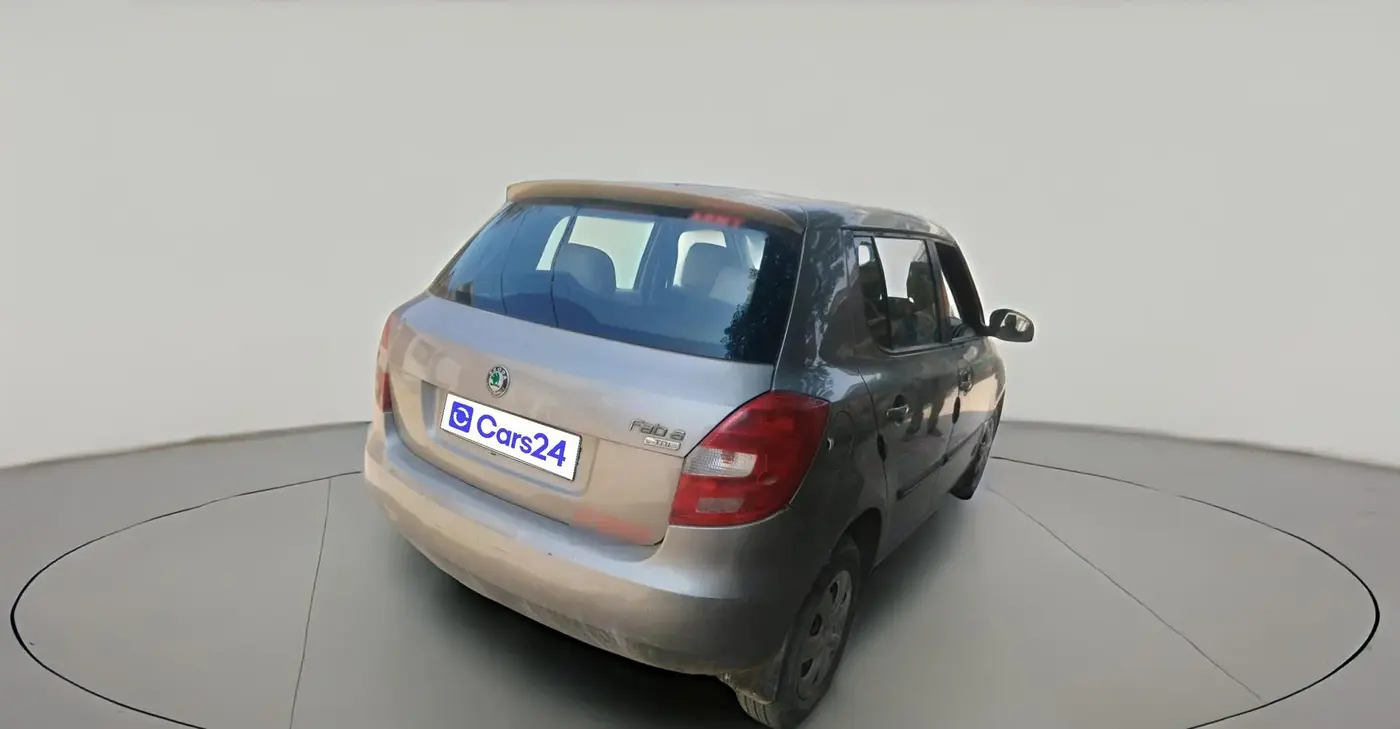 2012 Skoda Fabia ACTIVE PLUS 1.2 MPI, Petrol, Manual, 1,72,936 km, exterior